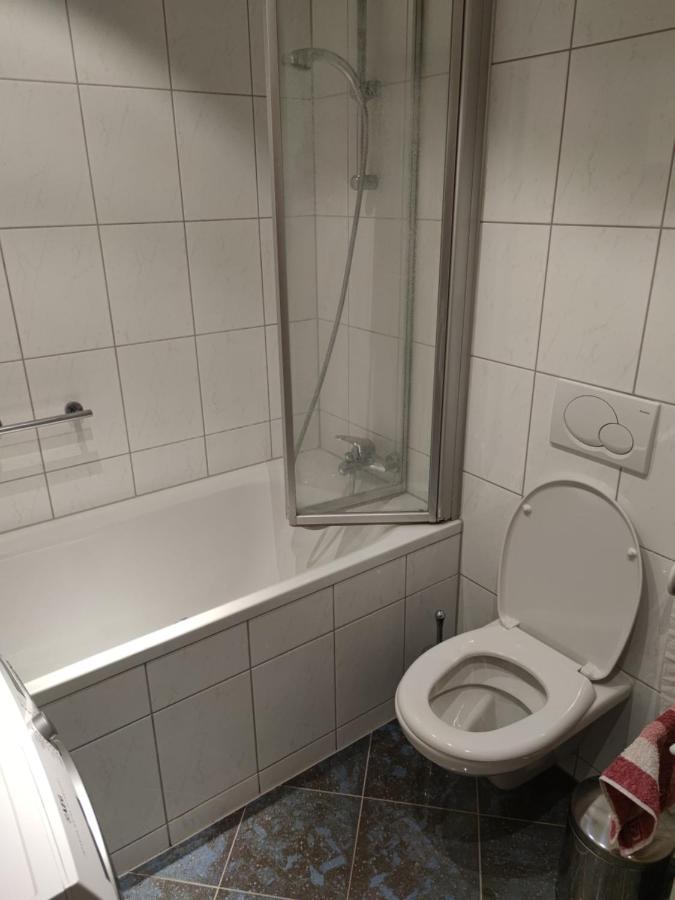 Zwischen See Und Stadt Klagenfurt am Woerthersee Bagian luar foto